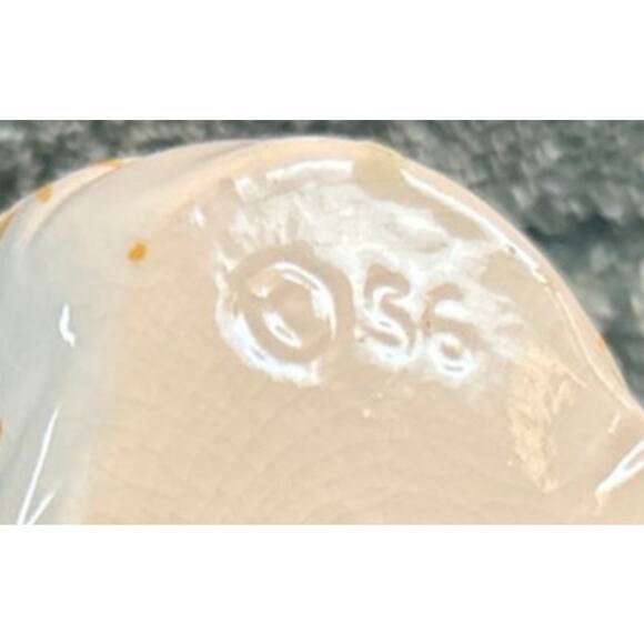 c1950s Ceramic Sleeping Child Shelf Sitter - Picture 8 of 9